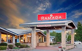 Ramada By Wyndham Gananoque Provincial Inn